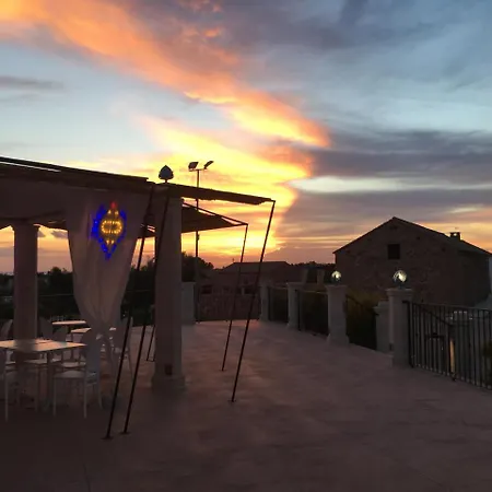 Masseria Cisternella Фермерский дом