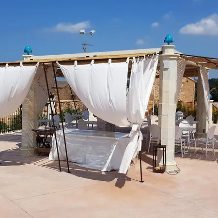 Masseria Cisternella Farm stay *