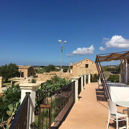 Farm stay Masseria Cisternella