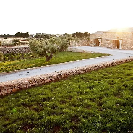 Masseria Cisternella *