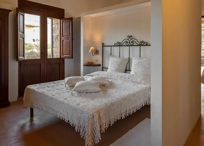 مزرعة للإقامة Masseria Cisternella *